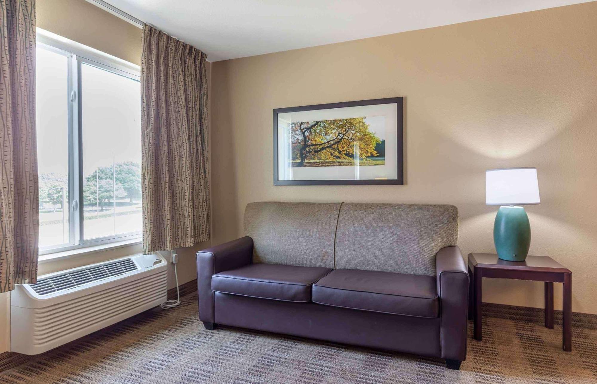 Extended Stay America Suites - Dallas - Las Colinas - Carnaby St Irving Eksteriør bilde