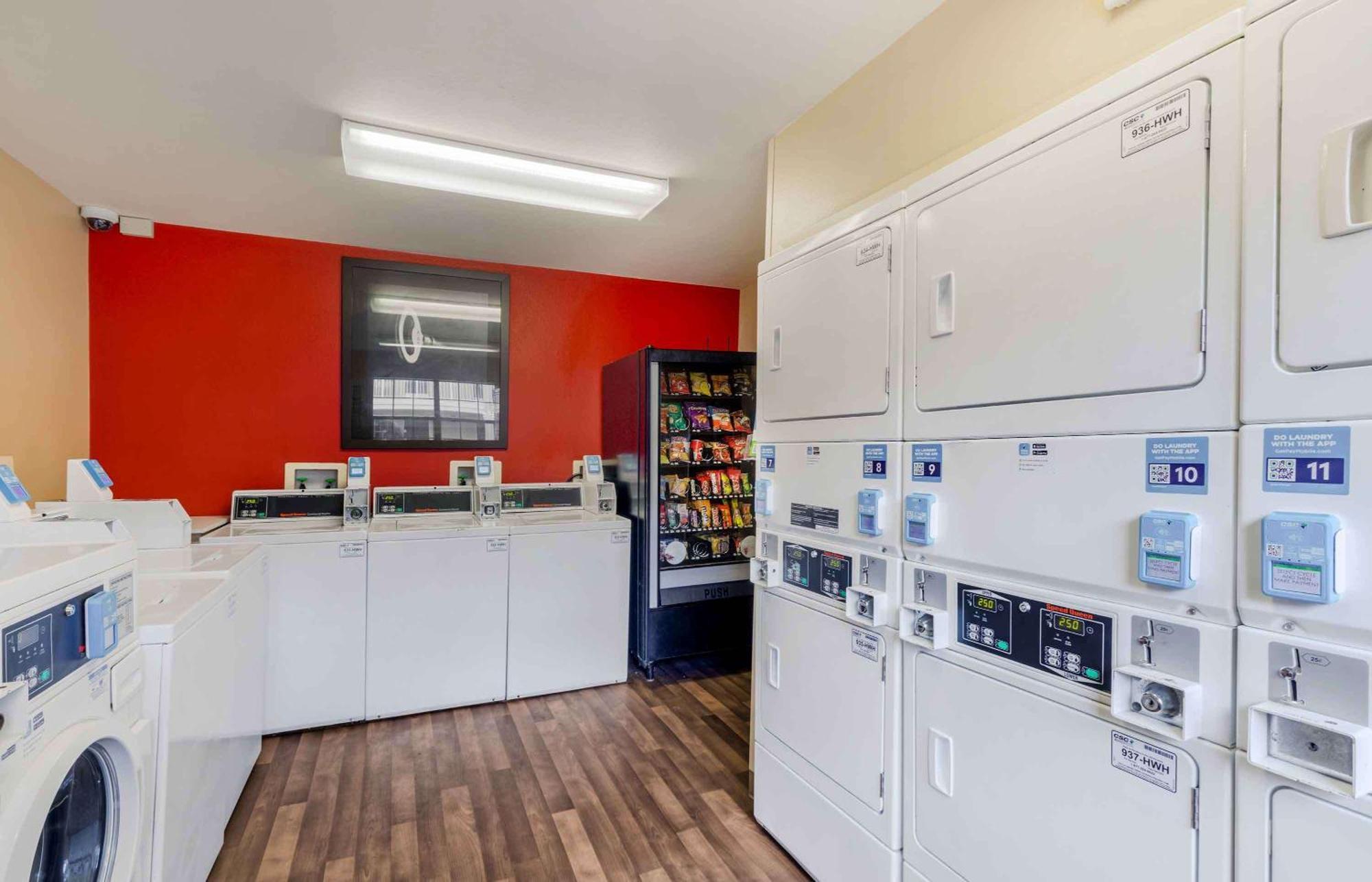 Extended Stay America Suites - Dallas - Las Colinas - Carnaby St Irving Eksteriør bilde