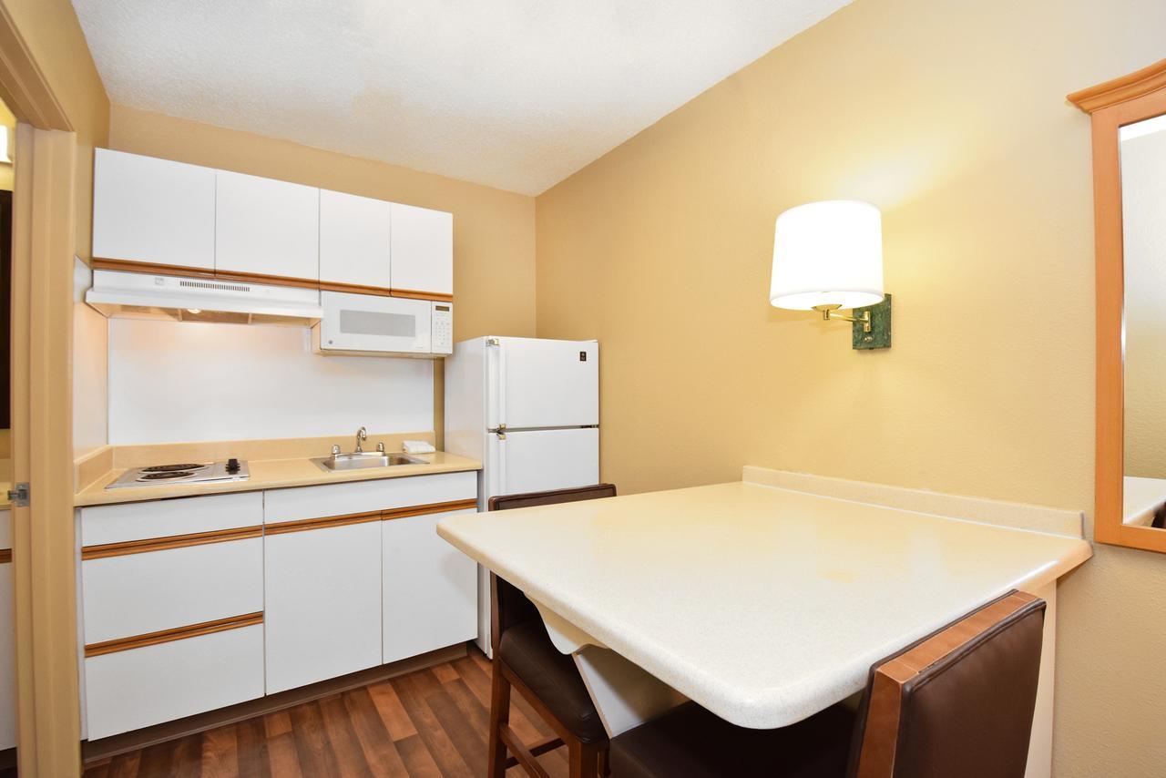 Extended Stay America Suites - Dallas - Las Colinas - Carnaby St Irving Eksteriør bilde
