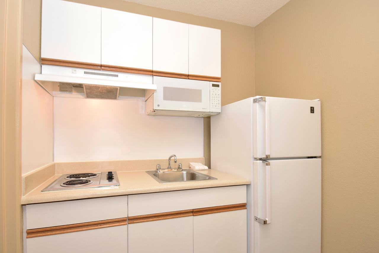 Extended Stay America Suites - Dallas - Las Colinas - Carnaby St Irving Eksteriør bilde